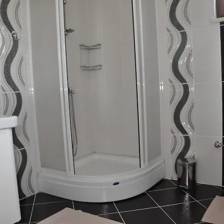 Beautiful 4-Bed Villa Private Pools Villa *