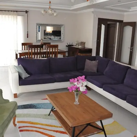 Beautiful 4-Bed Villa Private Pools Villa *