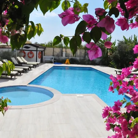 Beautiful 4-Bed Villa Private Pools Villa Ortaca (Mugla)